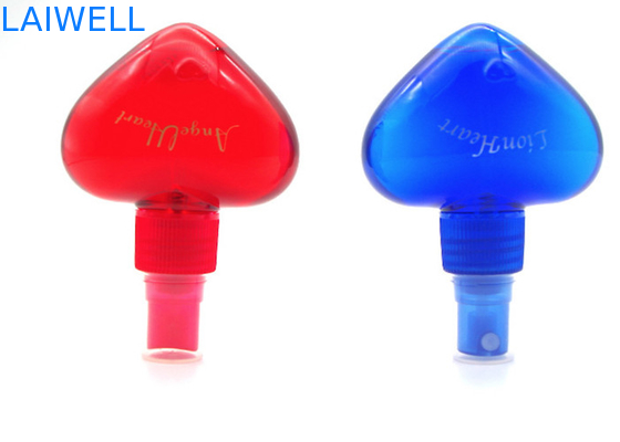 Jarros plásticos del ANIMAL DOMÉSTICO de perfume 40ML de la capacidad portátil de encargo en forma de corazón del espray con el tapón de tuerca
