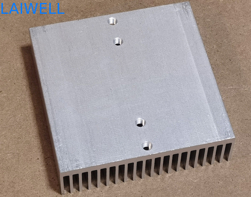 Peso bajo del diente de la fuente de alimentación de la protuberancia del disipador de calor de aluminio de los radiadores puros apretados de la aleación para el intercambio de calor