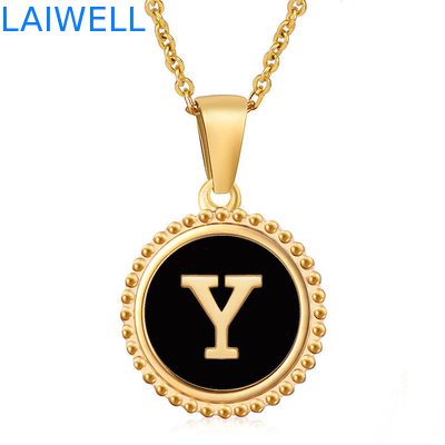 Joyería única 16MM 18K Revestido de oro de acero inoxidable 3D Cuello de cartas de concha collar de cartas de mujeres colgantes