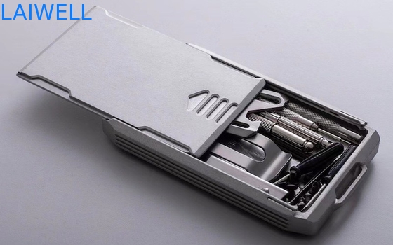 109*64*15mm Cartera de tarjeta de aluminio RFID personalizada Simplifique su vida con esta solución de almacenamiento compacto