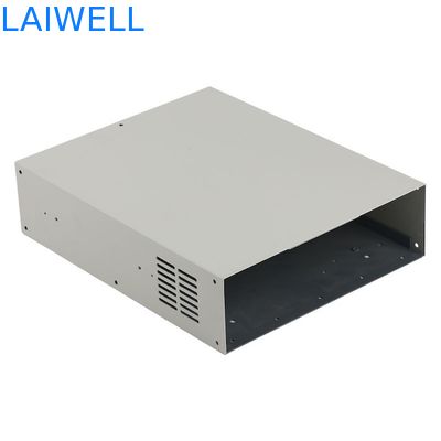 Chasis de procesamiento de chapa de acero laminado en caliente personalizado con una tolerancia de ±0.1 mm. Resultados garantizados
