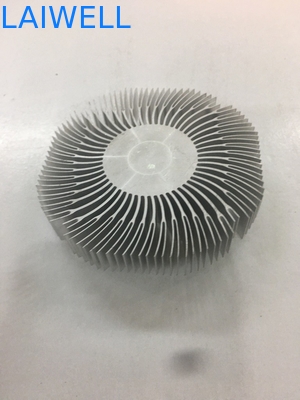 Radiador de disipación de calor de aluminio de estampado de metal CNC personalizado para refrigerador de computadoras suministro directo en DongGuan