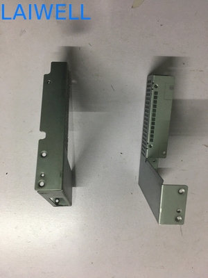 El hardware que trabaja a máquina del torno del CNC que sella piezas crea componentes del metal para requisitos particulares de la prensa