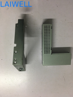 El hardware que trabaja a máquina del torno del CNC que sella piezas crea componentes del metal para requisitos particulares de la prensa