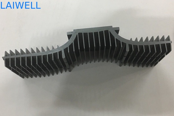 El extrudado negro de anodización selló las piezas de aluminio tornea hacer juego el refrigerador de la CPU del metal