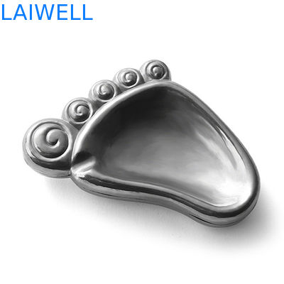 Cenicero de bolsillo vintage de aleación de zinc fundido a presión con proceso de galvanoplastia gris plateado creativo y práctico de moda 6.5*9cm