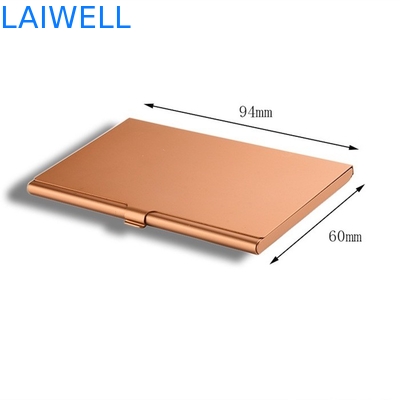 Moderno simplifique las carteras de aluminio de la tarjeta de 94*60m m que anodizan color oro