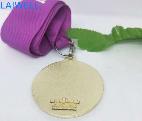A presión la medalla del metal de la fundición que pule con chorro de arena la medalla de la aleación del cinc con el esmalte suave