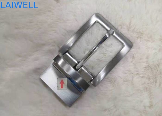 El CNC clásico de la hebilla del cinturón del metal de la hembra Ss304 de 30M M tornea trabajar a máquina