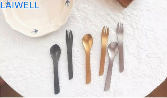 El 13.6CM 304 sistemas de acero inoxidables de los platos y cubiertos helaron sistemas de los cubiertos del postre de 2 pedazos
