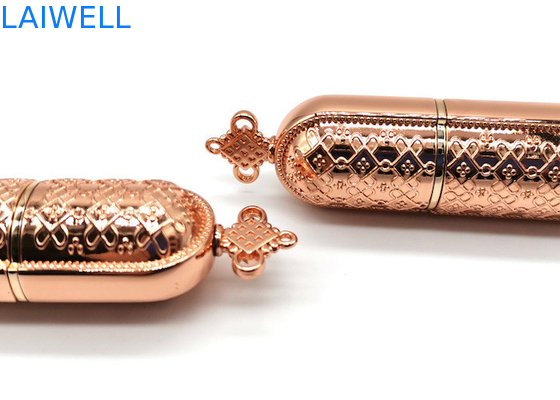 OEM Zinc Alloy Metal Die Casting Tube de lápiz labial con diseño de nudos chinos para productos de belleza de alta gama