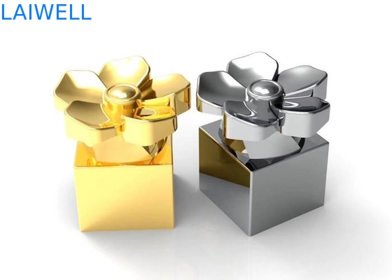 Moderna moda de lujo plata electrónica de revestimiento de metal de fundición a presión de aleación de zinc botellas de perfume tapas con logotipo grabado con láser